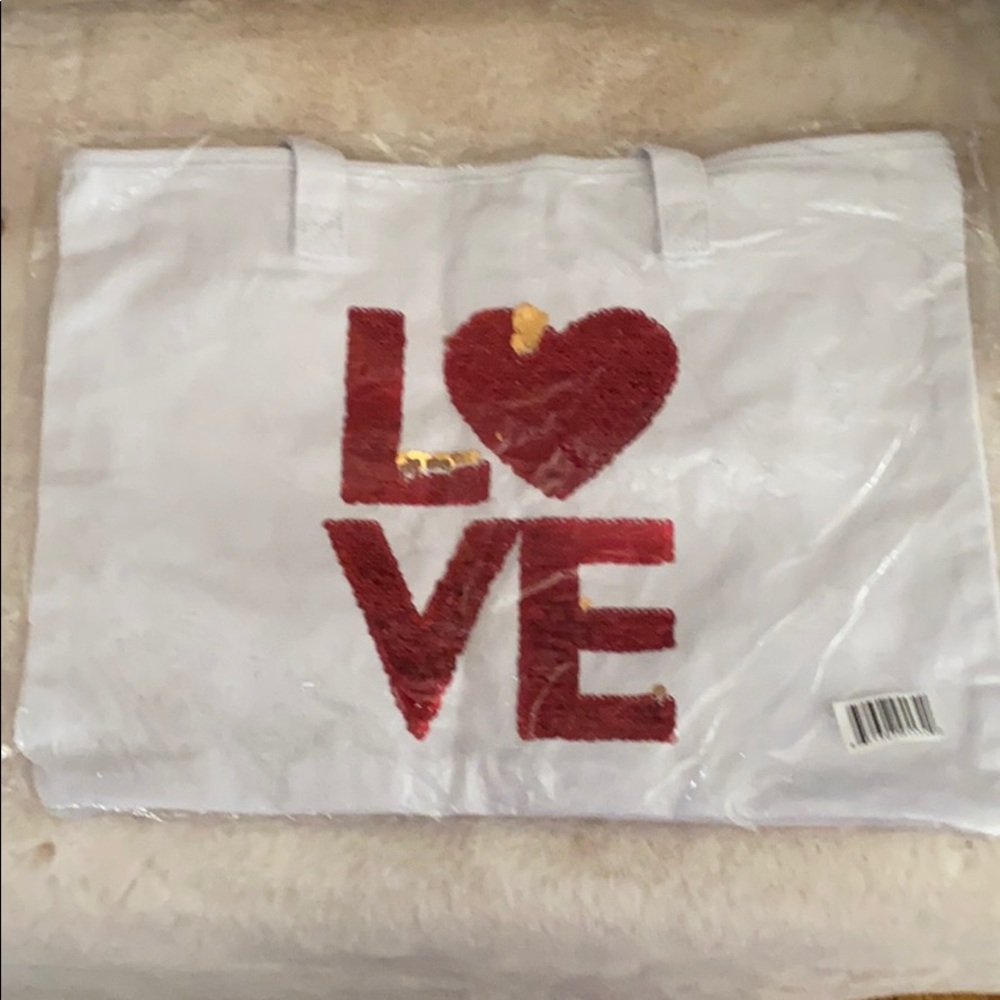 Love tote bag SOLD!!